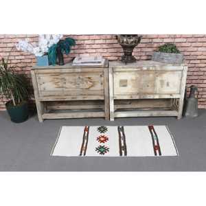 Alfombra Turca Pequeña de 1.7x3.6 pies, Alfombra Vintage, Alfombra Kilim Blanca con Estampado Animal - Product Image 2