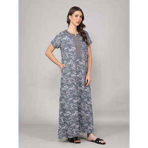 Chemise de nuit Alpine ODM en tissu doux tissé avec poche latérale, broderie au col et logo personnalisé, fermeture à cordon, MOQ 3 pièces - Product Image 1