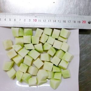 Le bon prix avec une qualité supérieure, goyave rose congelée entière/demi-coupée à un prix compétitif en provenance du Vietnam - Product Image 6