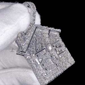 Collar con colgante de casa para hombres y mujeres Joyería de moda inspirada - Product Image 1