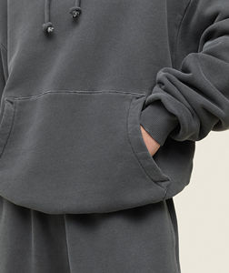 Nuevo chándal Boxy Fit para mujer, logotipo impreso personalizado, ajuste holgado, hombro caído, 100% algodón, chándal gris sólido para mujer - Product Image 4