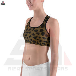 Sujetador deportivo de sublimación con logotipo frontal Simple para mujer, transpirable, sólido, medio, sin tirantes, para Yoga - Product Image 4