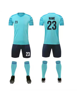Uniforme de fútbol de calidad premium para hombres, equipo de entrenamiento de equipo deportivo hecho en Pakistán - Product Image 3