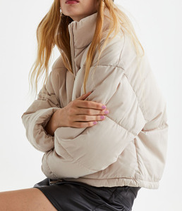 Chaqueta Acolchada con Capucha para Mujer, Diseño Bordado, Impermeable, Resistente al Viento, Relleno de Algodón, Oferta - Product Image 3