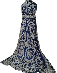 2022 caftan de mariage marocain bleu de haute qualité brodé à la main pour adultes personnalisable couleur et taille filet et satin - Product Image 3