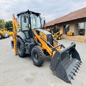 Motor y bomba de componentes de núcleo de confianza para retroexcavadora CASE IH 851FX Entrega rápida Operación suave Durabilidad robusta - Product Image 1
