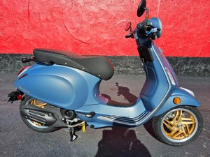 VENDITE IN CORSO PER IL 2027 VespaS Primavera <span class=keywords><strong>50</strong></span> S <span class=keywords><strong>50</strong></span> Classic Scooter con Carrozzeria in Acciaio Prodotto in Italia >45km/h - Product Image 4