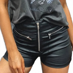Short en cuir taille haute avec fermeture éclair et poches - Style motard - Pantalon court pour femme - Noir uni - Coupe classique - Product Image 4