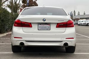 BMW Serie 5 530i Sedán RWD 2019 - Product Image 6