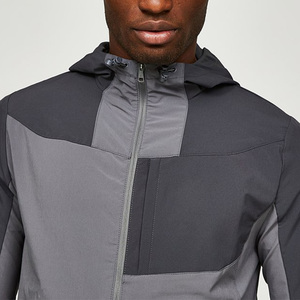 Chaquetas Cortavientos para Hombre de Alta Calidad con Cremallera Delantera, Puños Ajustables en Forma de Capucha, Logotipo Personalizado, Impermeables y Ligeras - Product Image 5