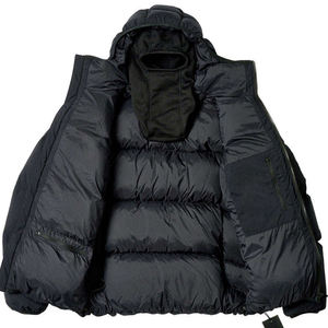 Vente en gros Veste matelassée pour homme avec logo personnalisé Veste d'hiver personnalisée OEM Veste d'extérieur à poches et à bulles pour homme - Product Image 2