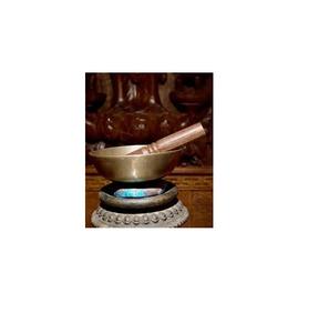 Beau nouveau bol chantant en laiton martelé à la main, bol de guérison spirituelle et de Chakra à la maison pour thérapie sonore et méditation - Product Image 6