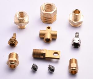 Conectores de Latón y Acero Inoxidable de Alta Resistencia, Mecanizados por CNC para Instalaciones de Plomería, Entornos Comerciales e Industriales, India - Product Image 2