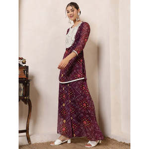 Conjunto coordinado estilo bohemio indo-occidental para mujer: Kurti Bandhani color vino con Palazzo de gasa estilo indo-occidental - Product Image 3