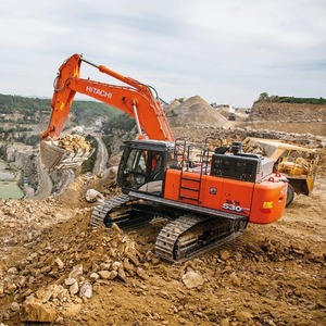 Máquina excavadora Hitachi asequible de segunda mano con motor potente y excelente eficiencia de combustible para diversas tareas de movimiento de tierras - Product Image 5