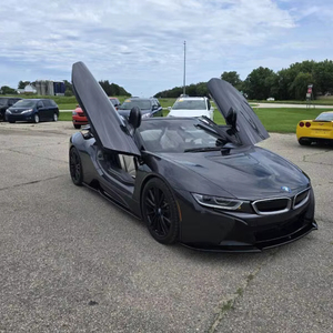 BMW i8 d'occasion 2019 - Volant à gauche - 1 à 25 000 miles - 400 ch de puissance - Product Image 1