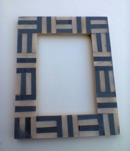 กรอบรูปทำจากเรซินและไม้ทำด้วยมือสีฟ้าและสีงาช้างผลิตในอินเดีย - Product Image 3