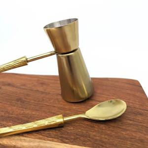 Elegante Juego de Herramientas para Bar de Cócteles con Acabado Dorado, Mangos Únicos en Forma de Árbol, Ideal para Bares Caseros, Fiestas, Restaurantes y Eventos - Product Image 4