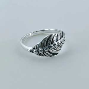 Navya Craft Handmade 925 Sterling Silver Leaf <b>Ring</b> for Women <b>Plain</b> Design Sizes 4 to 13 for Christmas Anniversary Birthday Gifts - Product Image 3