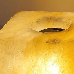 Bougeoir en sel rose de l'Himalaya artisanal en cristal naturel en vente! - Product Image 4