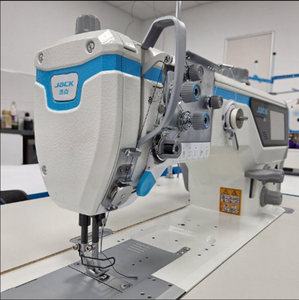 Máquina de coser industrial de triple arrastre adaptable para trabajos pesados con puntada de pespunte y construcción de acero, mango de plástico - Product Image 3