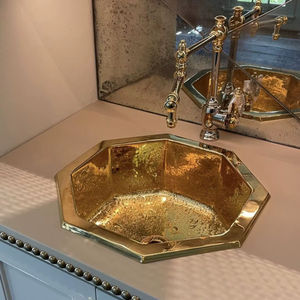 Fregadero de Latón de Alta Gama para Proyectos de Baños Residenciales de Lujo que Ofrece una Construcción Premium y una Riqueza Visual - Product Image 1