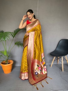 SAREE DE SEDA PURA PAITHANI CON PALLU TEJIDO RICO PAITHANI CON BORLAS Y PATRÓN MOTTIF ÚNICO - Product Image 4