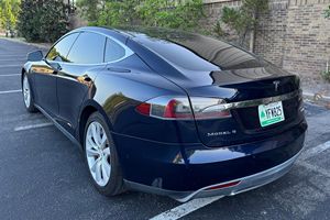 Mejor Precio de Subasta, Alta Demanda, Modelo 2015 SP85D - Product Image 2
