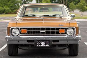 Chevrolet Nova Coupé 1974 Usado en Buen Estado, Motor V8 de 350 Pulgadas Cúbicas, Frenos de Disco Delanteros, Ruedas Delanteras - Product Image 1