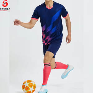 Uniformes de Fútbol Profesionales de Alta Calidad, Transpirables, 100% Poliéster, Secado Rápido, Ligeros, Diseña Tus Propios Uniformes - Product Image 6