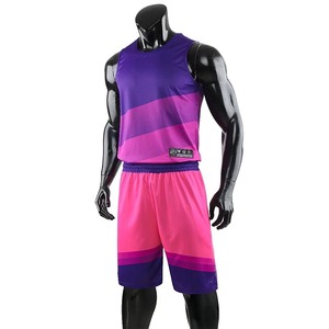 Camiseta de baloncesto para hombre, uniforme de baloncesto para niños, conjunto de camiseta de entrenamiento de baloncesto transpirable de color degradado para jóvenes - Product Image 3