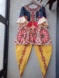 Nueva colección Venta al por mayor en línea Premium Silk Salwar Kameez Dhoti Style Fabricante de India - Product Image 5