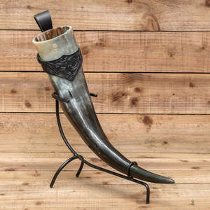Corne à boire viking en buffle naturel polie à la main avec support en cuir, écologique, pour cérémonie de mariage, prix bas, Inde - Product Image 1
