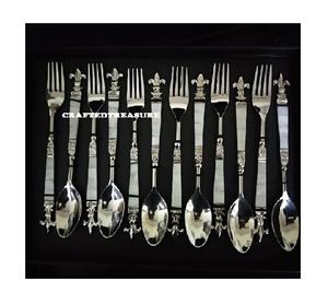 ชุดช้อนส้อมสแตนเลสชุบเคลือบพรีเมียมทันสมัย พร้อมเคลือบทอง สำหรับใช้ในบ้านและโรงแรม - Product Image 6