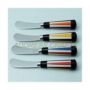 Ensemble de couteaux à beurre de style occidental lot de 4 couteaux à beurre en acier inoxydable avec logo personnalisé lot de couteaux à fromage au design créatif - Product Image 5