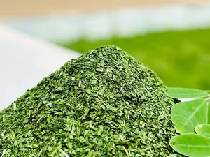 Feuilles de Moringa Oleifera de qualité d'exportation, coupées en T |   Superaliment biologique |   Fournisseur en gros indien - Product Image 1
