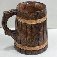 Holz-Bierkrug im Naturholzdesign mit Gelbem Seilakzent, 0,5 Liter, Handgefertigt, Tragbar, Langlebig, Modernes Naturhandwerk