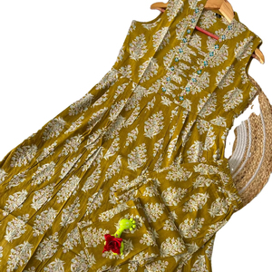 Pure Cotton Kurti Set with Thread Mirror Work Fancy Cotton Pant Bottom with Pure <b>Organza</b> Duppata Suit - Product Image 1