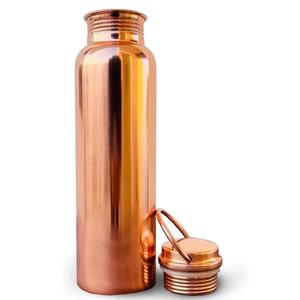 Botella de Agua de Cobre Puro Martillado para Regalos Corporativos de Boda, Botella de Metal Ayurvédica Hecha a Mano para Uso Diario y Yoga - Product Image 3