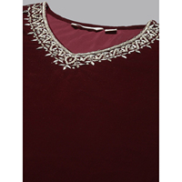 Punjabi velours costume ensemble Kurti pantalon dupatta fil travail broderie à la main sur le cou quarts manches et net dupatta vêtements indiens