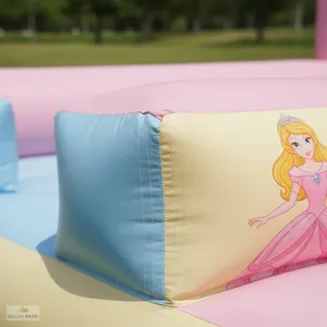 Tobogán Inflable Grande para Exteriores con Temática de Princesas para Niños - Product Image 5