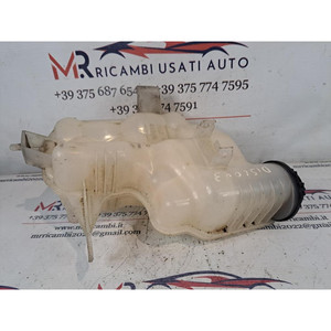 หม้อน้ำรถยนต์แลนด์โรเวอร์ รุ่น Discovery IV ซีรีส์ AH22-8A080-AB 306DT ดีเซล 2993 (10>) - Product Image 4