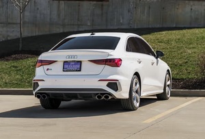 Audi S3 Prestige 2023, berline compacte de luxe, voiture de sport, occasion exceptionnelle - Product Image 4