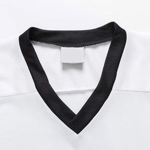 เสื้อเจอร์ซี่ทีมฮ็อกกี้น้ำแข็งระบายอากาศได้ดีเป็นมิตรกับสิ่งแวดล้อมทนทานสีขาวและสีดำ - Product Image 3