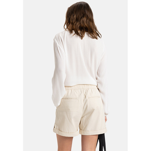 Vente en gros de shorts utilitaires pour femmes d'été 100% coton shorts décontractés avec poches High Street Style respirant et écologique - Product Image 4