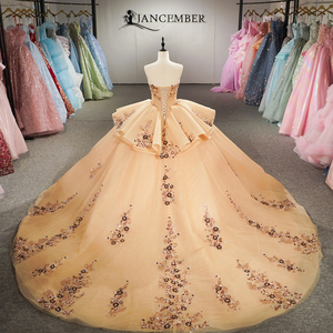 Vestido de Quinceañera Clásico 6977 con Lentejuelas y Perlas, Estilo Imperio, Color Champán, con Cuentas, Bordados y Apliques, Cintura Natural, Estampado - Product Image 4