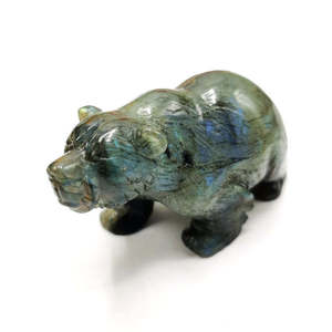 Sculpture d'ours en labradorite - Magnifique sculpture artisanale en pierre noire arc-en-ciel - Product Image 5