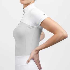 Camisa ecuestre elegante para mujer, manga corta, ajuste elástico, ropa personalizada a granel, venta al por mayor, camisetas para montar a caballo - Product Image 2