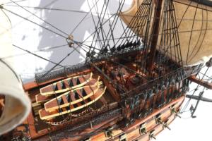 แบบจำลองเรือไม้ HMS Victory คุณภาพสูง ขนาด 86 ซม. - ของที่ระลึกทางทะเลที่ไม่เหมือนใคร และของตกแต่งบ้านสไตล์โบราณ - Product Image 5