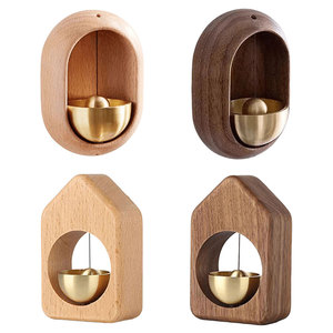 Timbre de entrada de madera magnético hecho a mano con acabado de madera natural para decoración del hogar y regalos especiales - Product Image 6